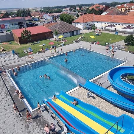 Apartman Viktorie Mikulov Luaran gambar